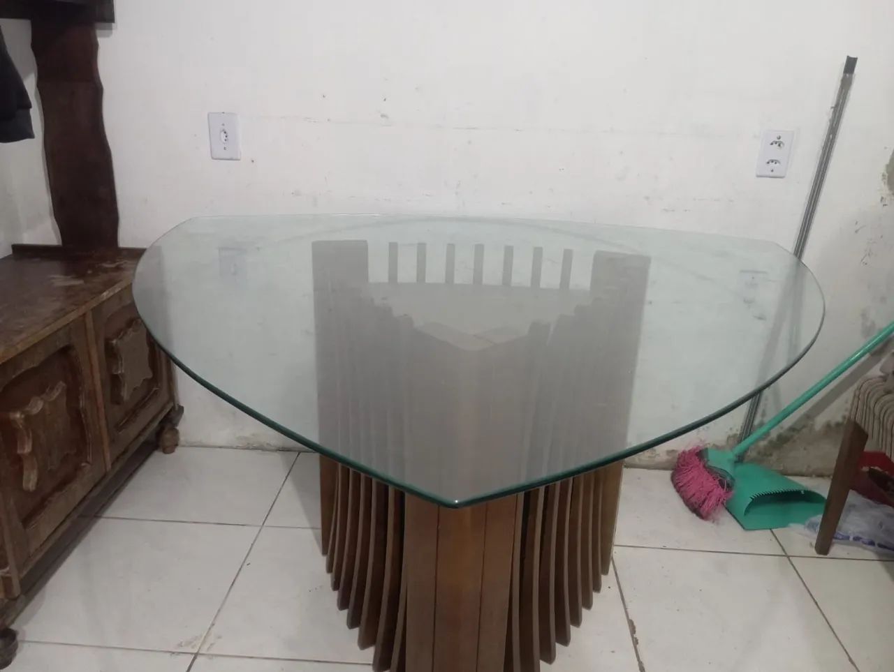 Mesa de jantar triangular - Foto 3