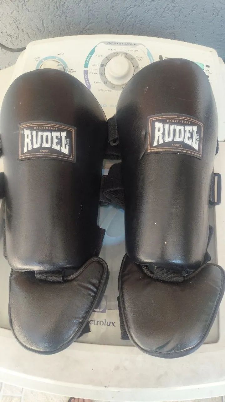 Caneleira Muay Thai 