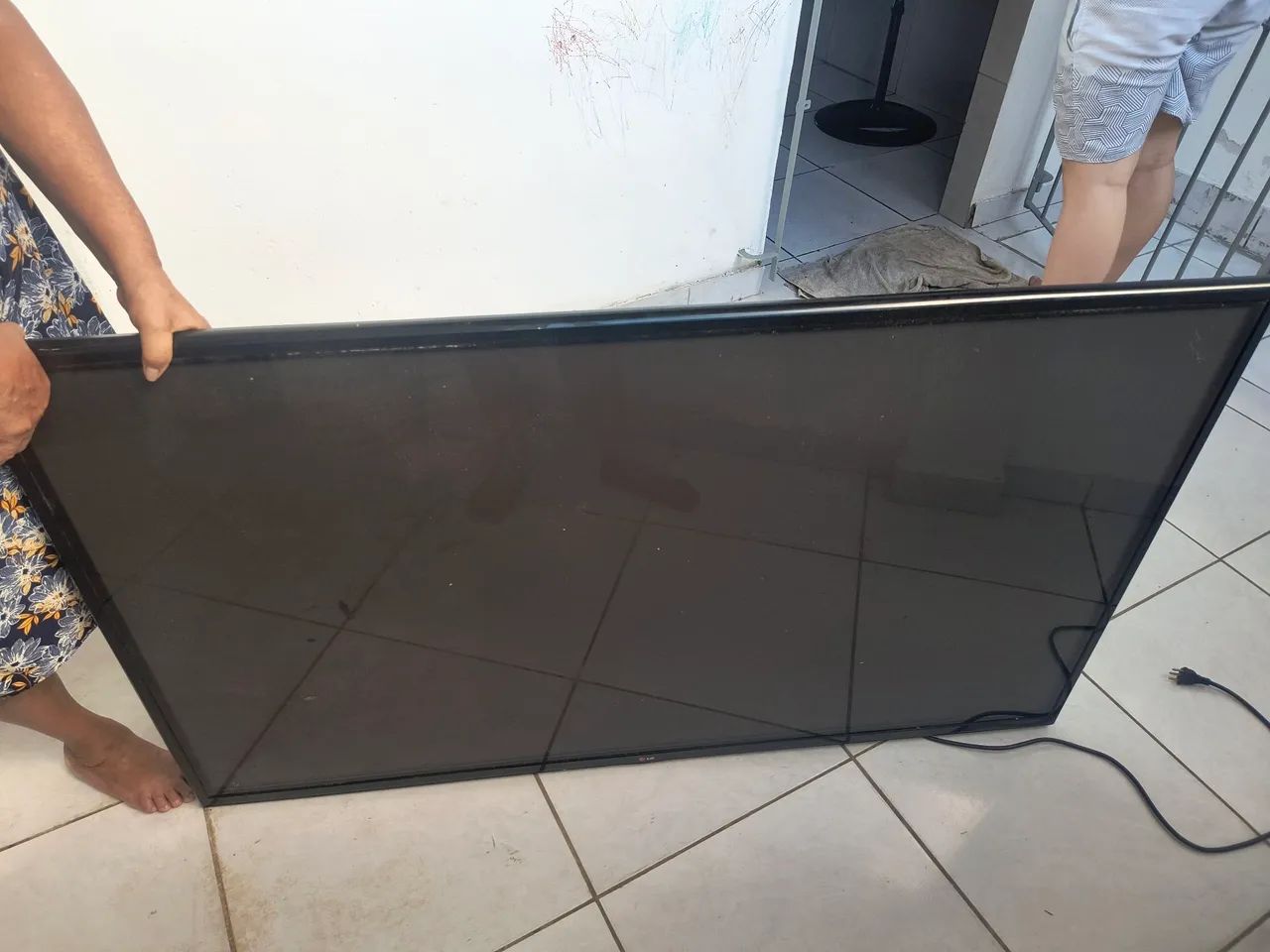 Tv para retirar peças - Foto 2