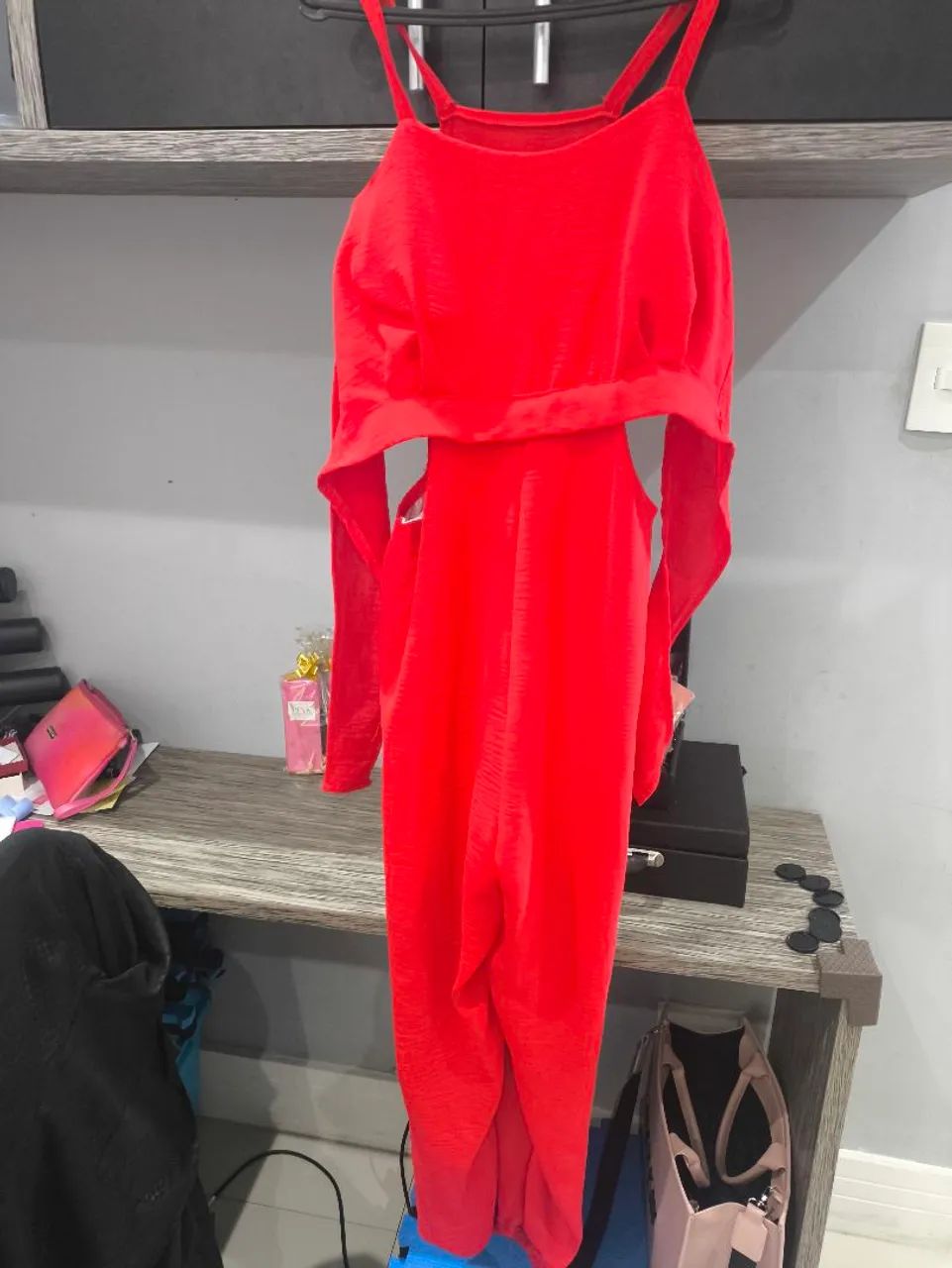 Macacão Vermelho M  - Foto 2