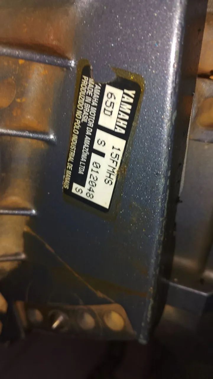 Motor de popa hiamaha 15 hp - Foto 7