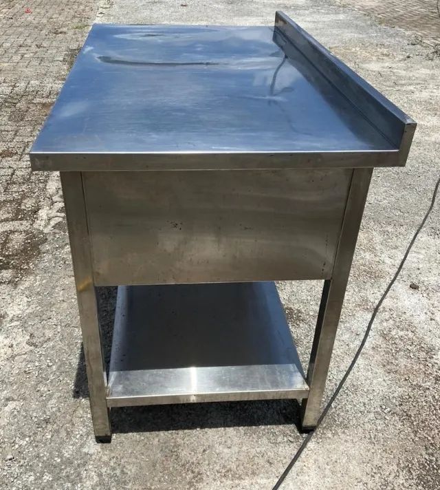 Bancada Industrial em Inox com prateleira - Foto 3