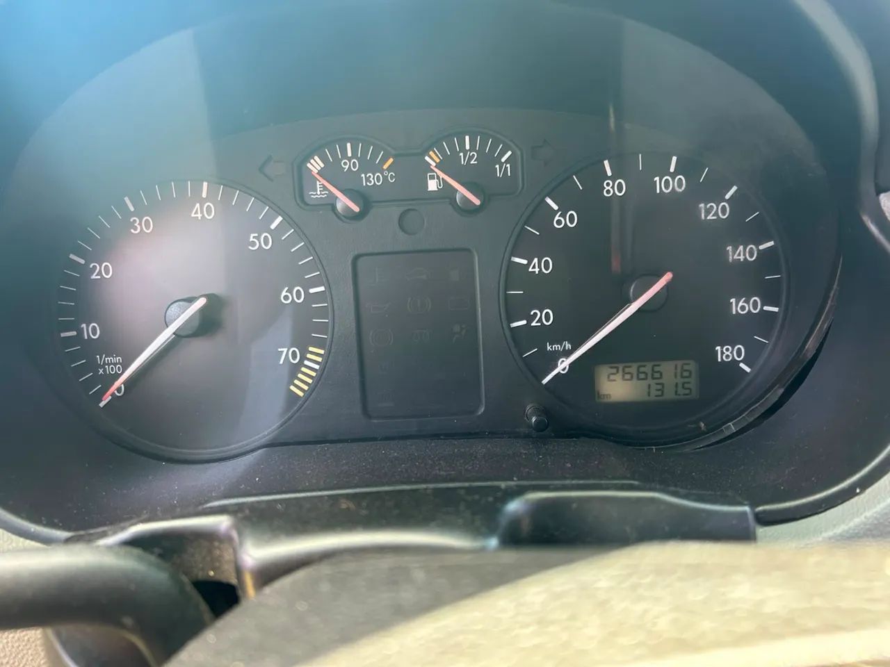 Volkswagen Gol GOL 1000 MI 16V/ OURO  2P 2000