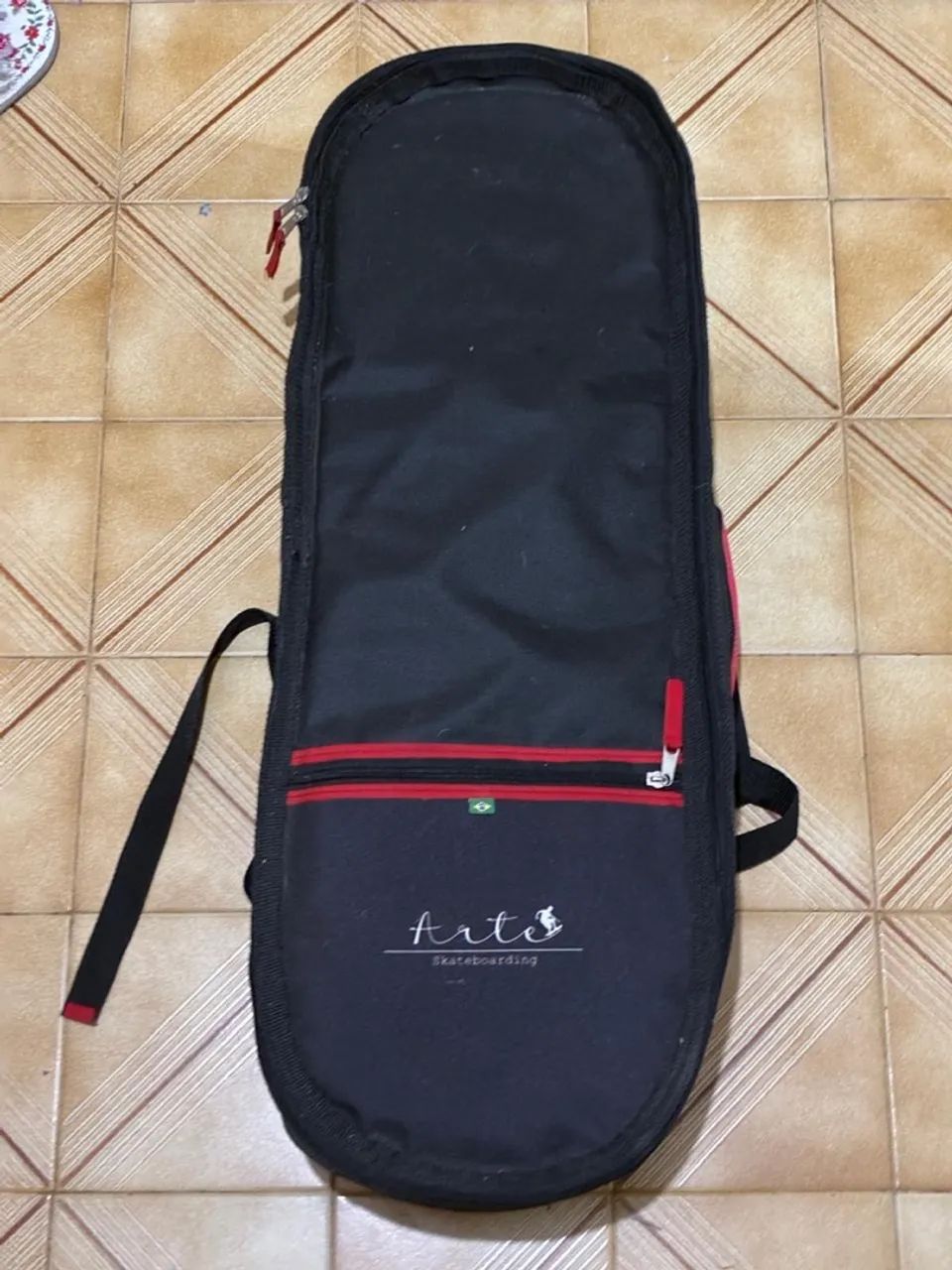 Mochila para transporte de skate - Foto 2