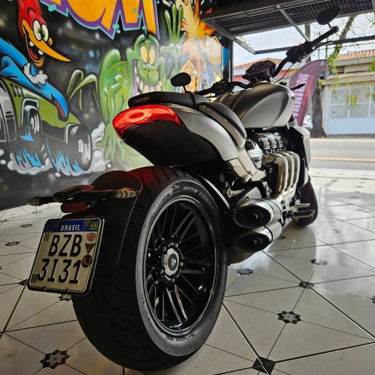 TRIUMPH ROCKET III R - Foto 5
