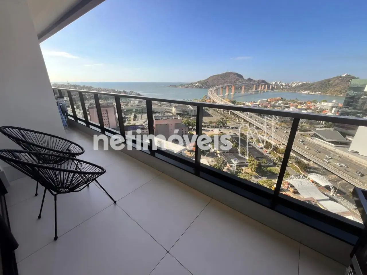 Apartamento 2 Quartos Totalmente Mobiliado  Highline Square | Enseada do Suá