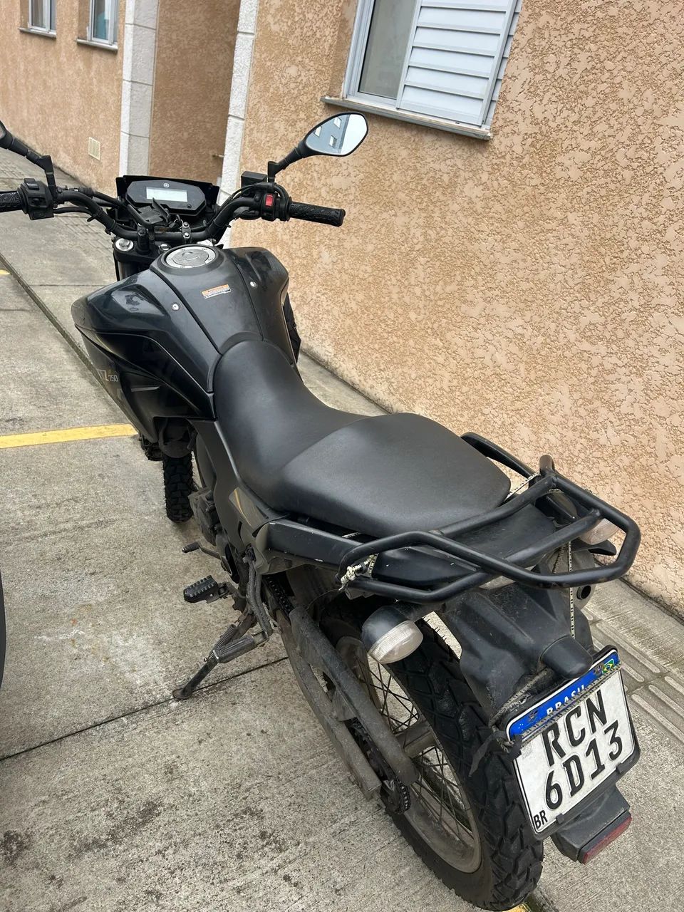 Lander 250  - Foto 3