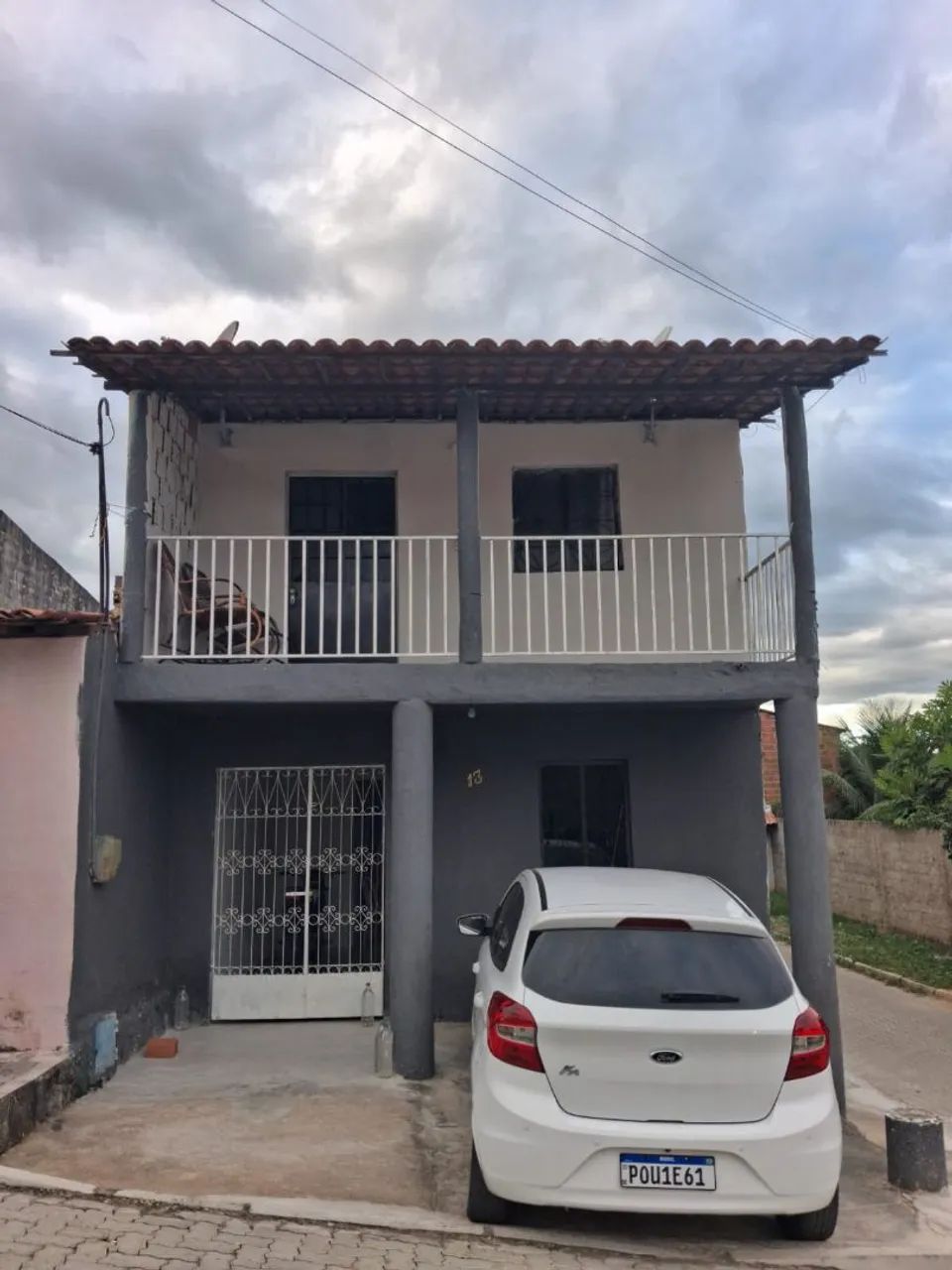 Meu pai está vendendo essa casa 