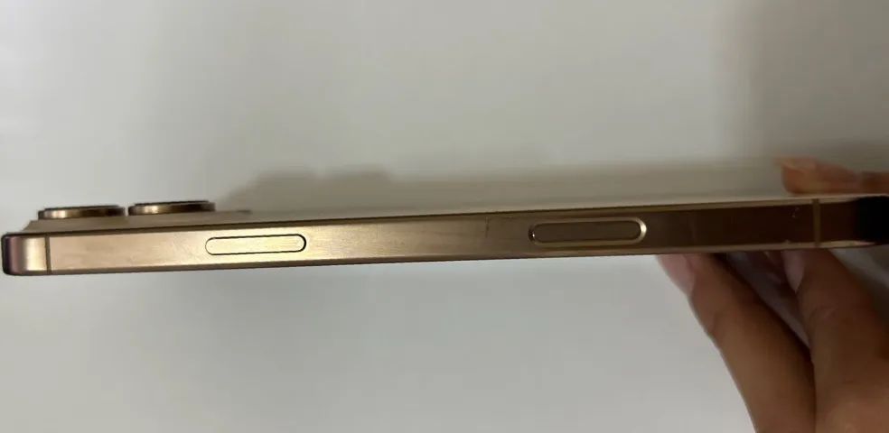iPhone 16 pro max - Foto 4