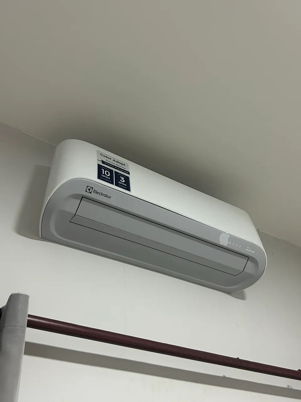 Ar Condicionado Split Electrolux 9.000 BTUs Color Adapt 