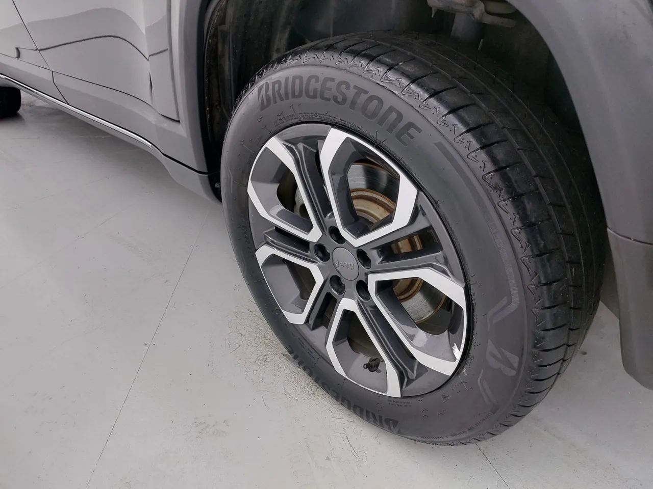 Jeep Commander Limited T270 1.3 TB Flex Aut., foto 12 de 18