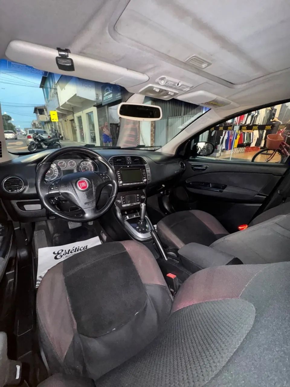 Fiat Bravo Absolute Dualogic 1.8 Flex 16V 5P 2013 - Foto 4