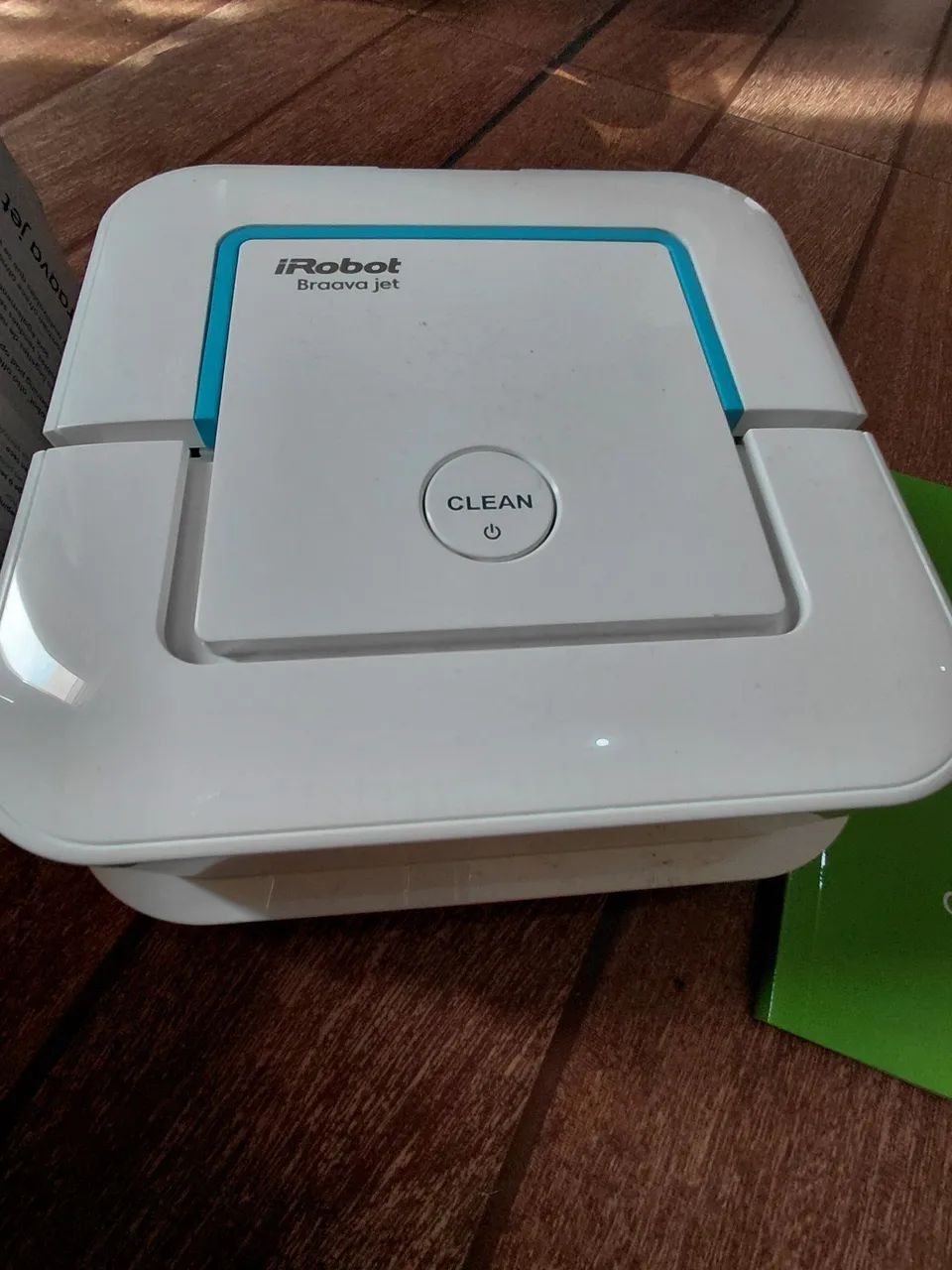 Robô Passa Pano iRobot Braava jet 240 - Completo na Caixa (Pouco