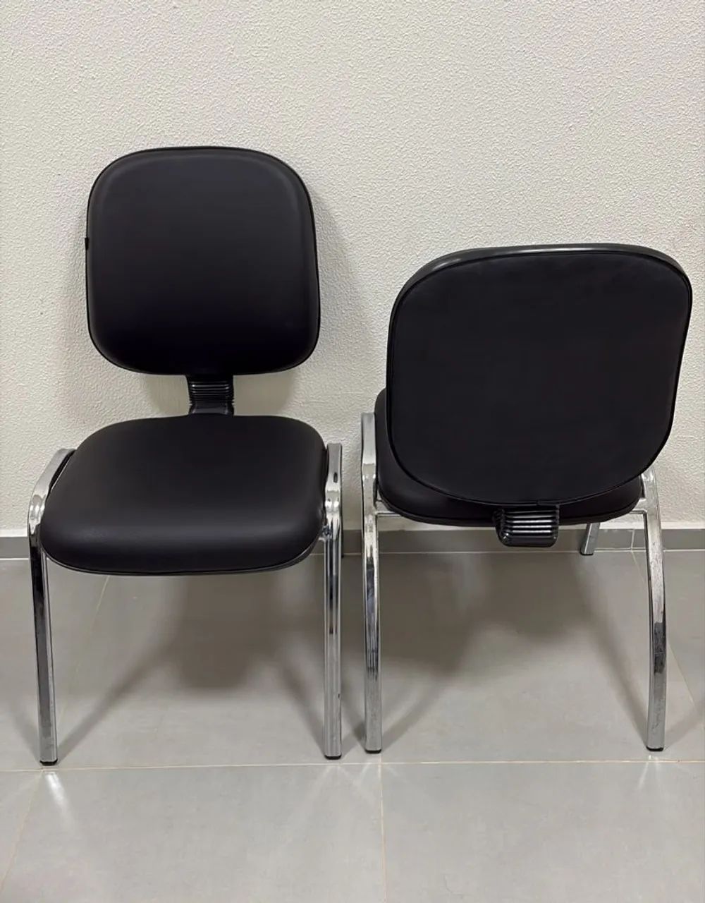Cadeira para recepção ou escritório 