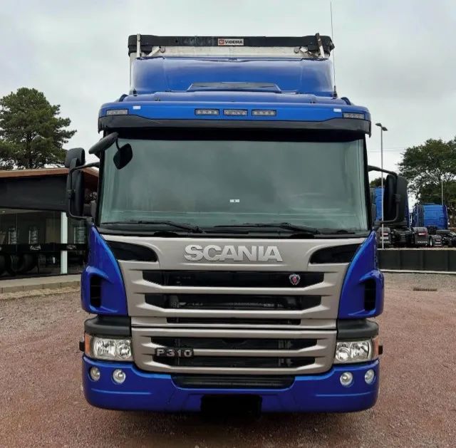 Scania P-310 baú sider  - Foto 3