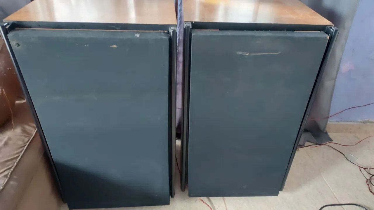 Caixa de som Vox 150 