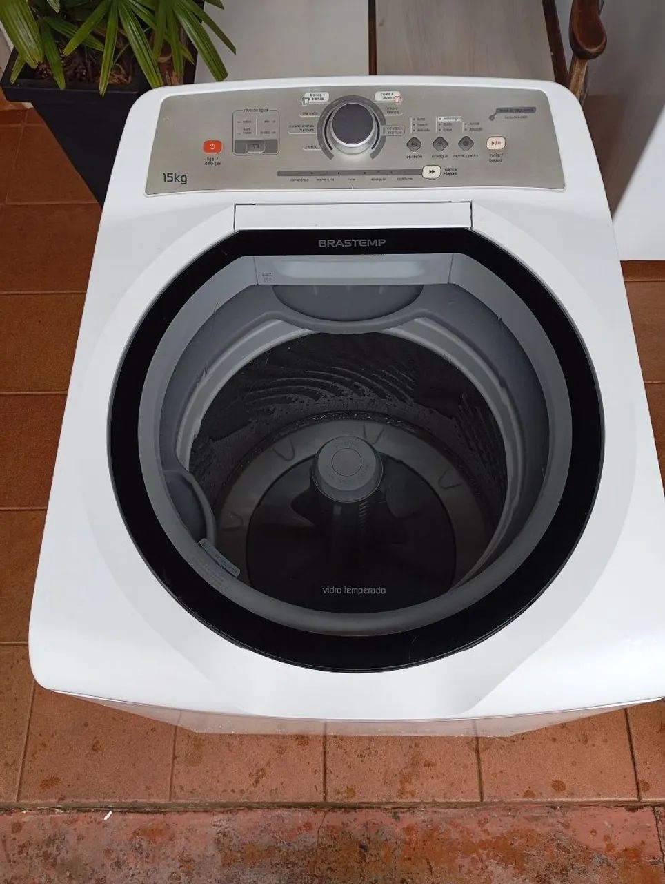 Maquina fais tudo Brastemp 15 kilos tem placas nova está em perfeito funcionamento  - Foto 2