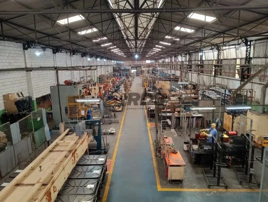 GALPÃO INDUSTRIAL COM RENDA