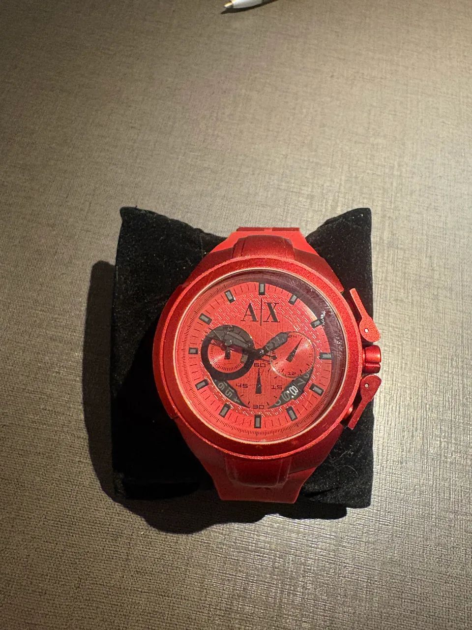 Vende-se relógios usados 