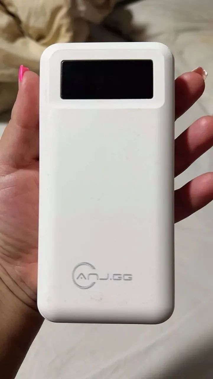 Power Bank 20.000mAh 3.1A com 4 Cabos e Display Digital - Foto 3