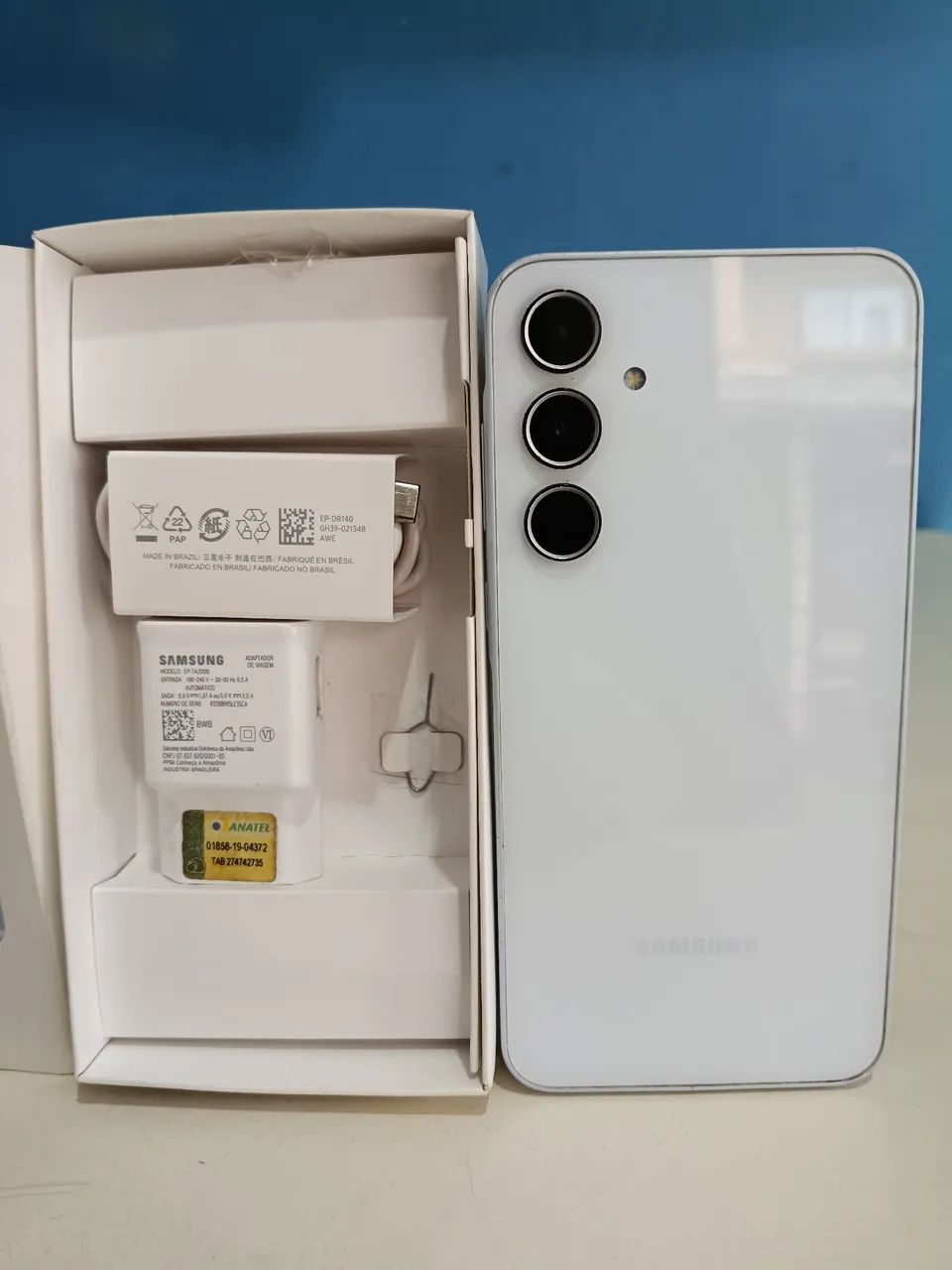 Galaxy A 35 5G 128 6 GB RAM - NFC - Android 16 -Capa  Acessórios - Livre para testes - Foto 3