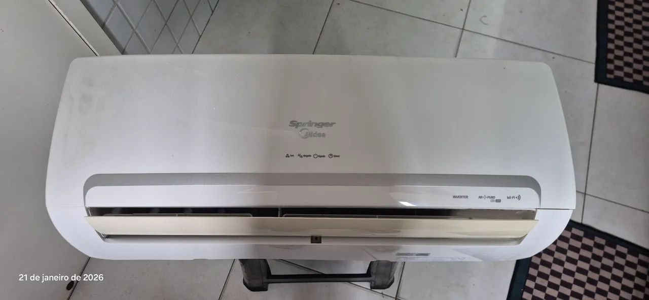 Ar-condicionado split 9000BTUs (só a parte interna)