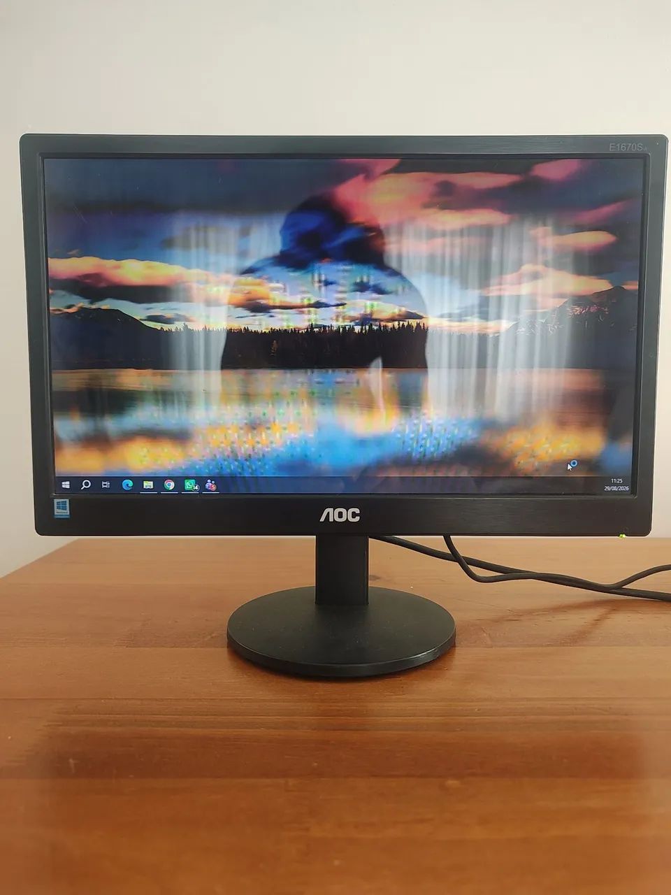 Monitor AOC 15" Usado! Em excelente estado!