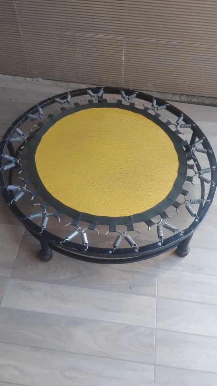 Mini trampolim