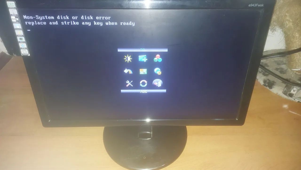 Monitor AOC E943FWSK 18,5" LED