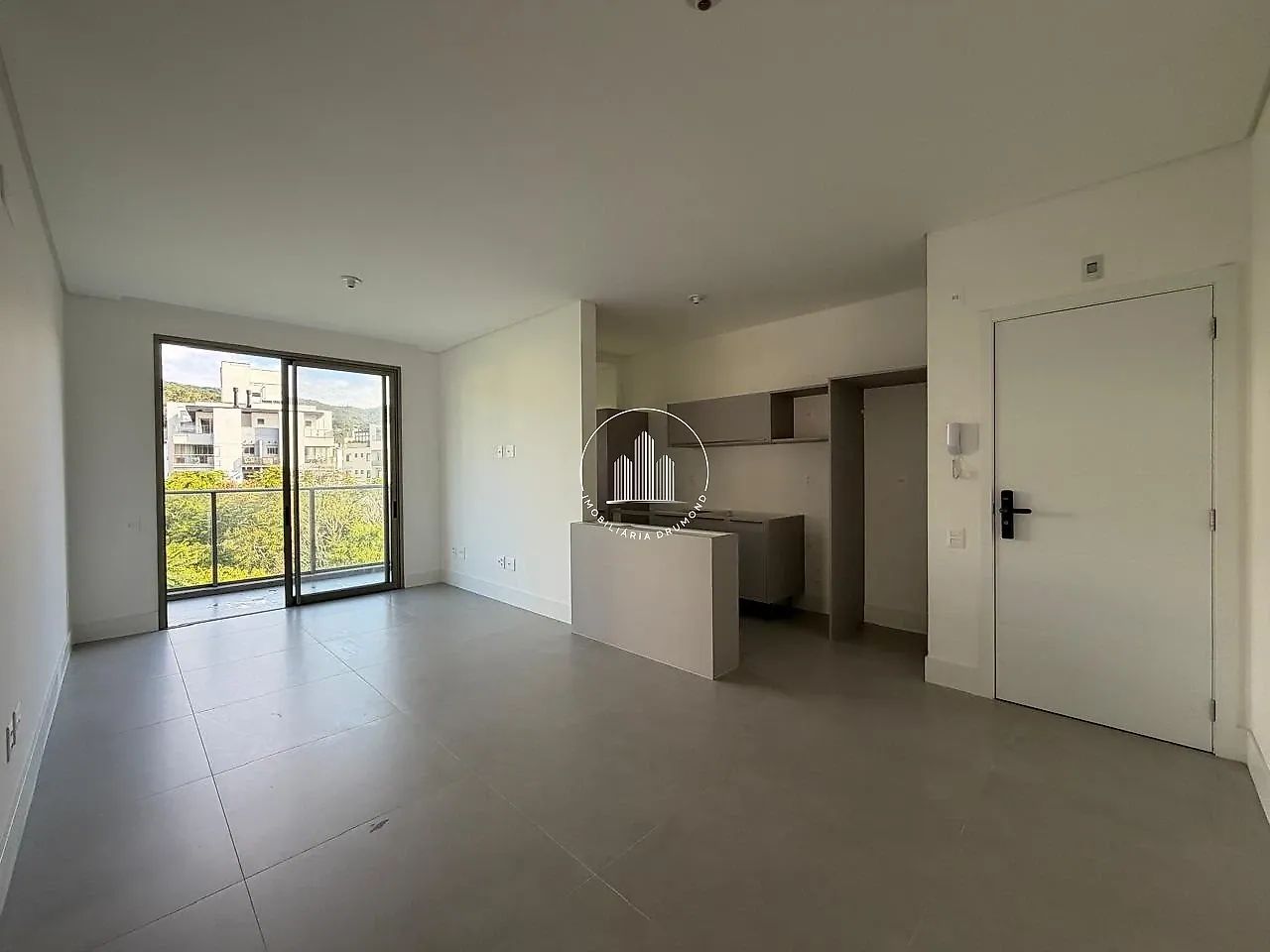 Apartamento 2 Quartos com 2 Suítes e 75m² - Córrego Grande - EST