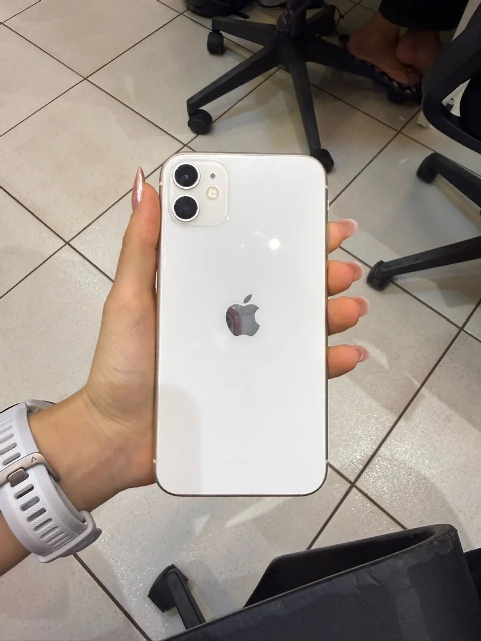 iPhone 11 64GB - Foto 2