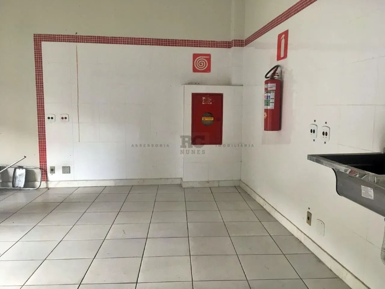 Loja comercial com 85 m² no bairro Calafate - Foto 3