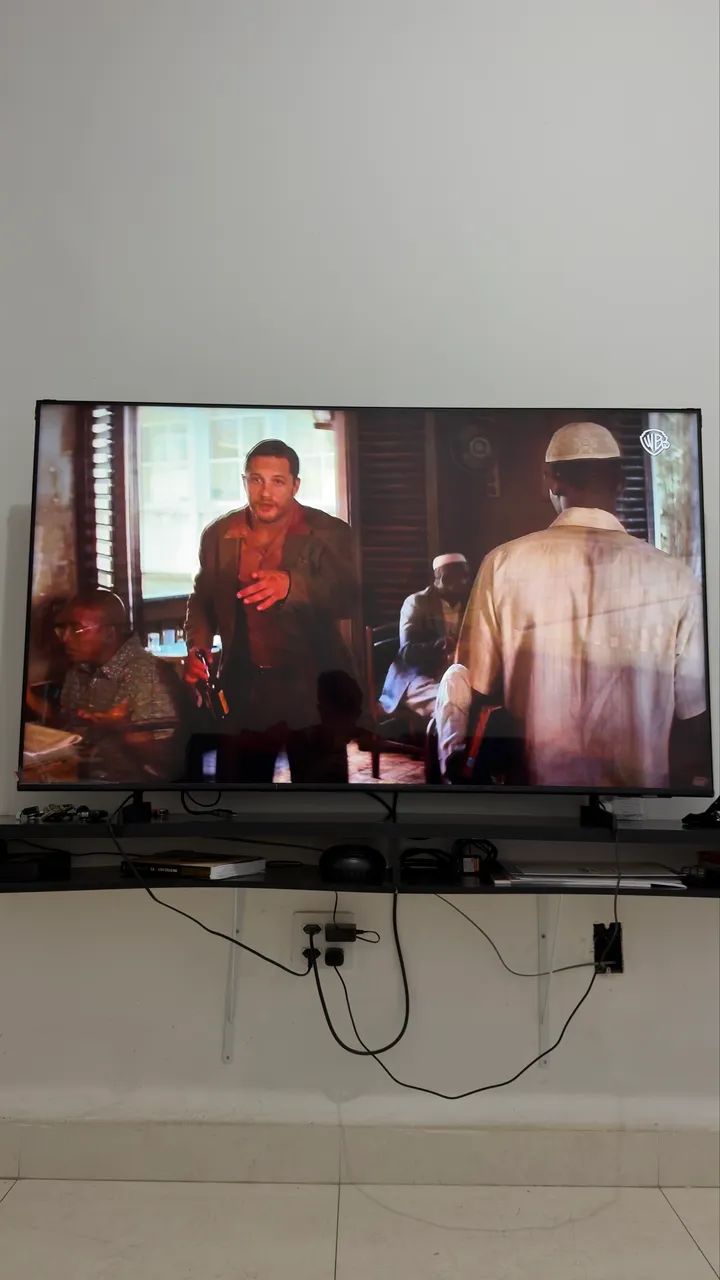 Smart TV Samsung 58? 4K Crystal UHD U8500F - NOVA, COM PLÁSTICOS