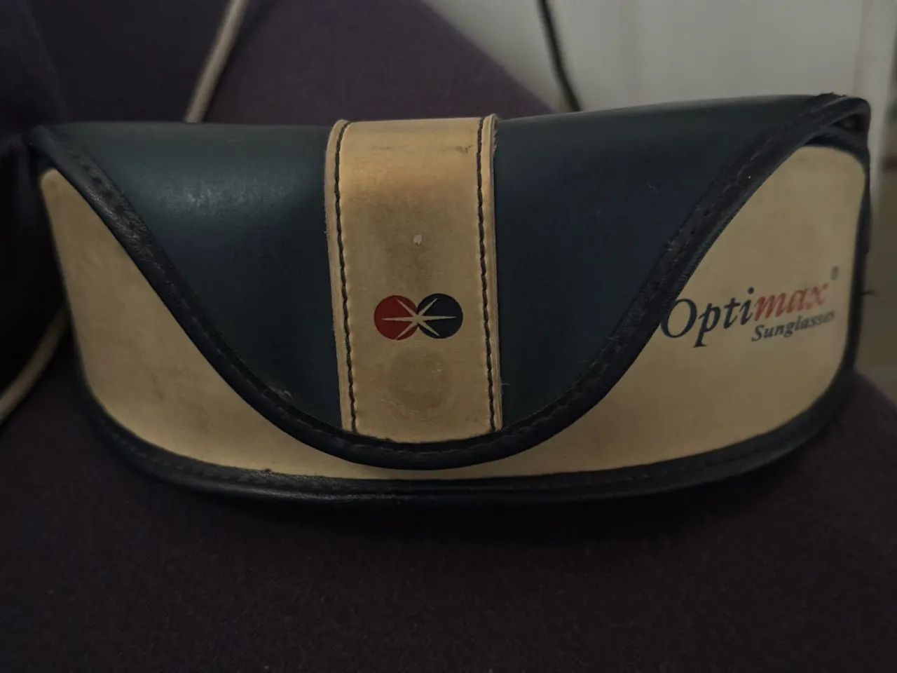 Vendo óculos de sol optimax - Foto 2
