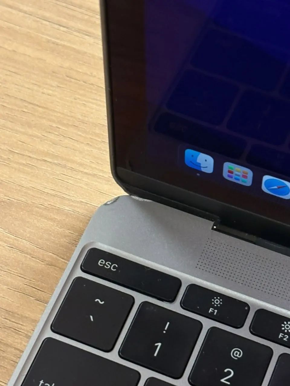 MacBook 12