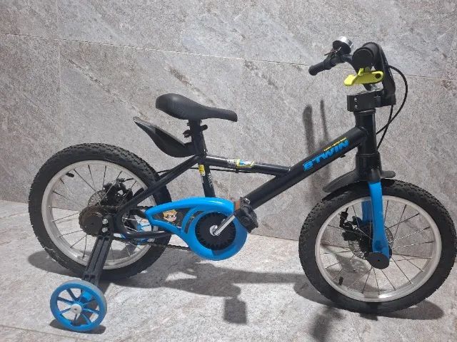 Bicicleta infantil aro 16 Dark Hero 500 - Foto 3