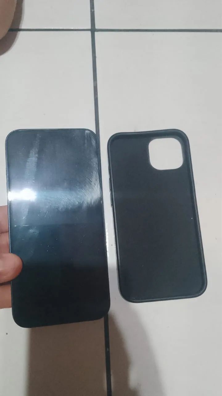 iPhone 14 - Foto 3