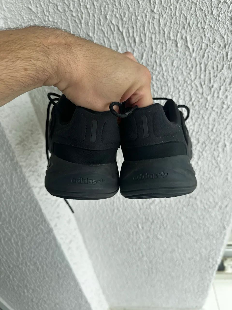 Adidas Ozelia - Tam 41 - Calçados Esportivos - Sul (Águas Claras