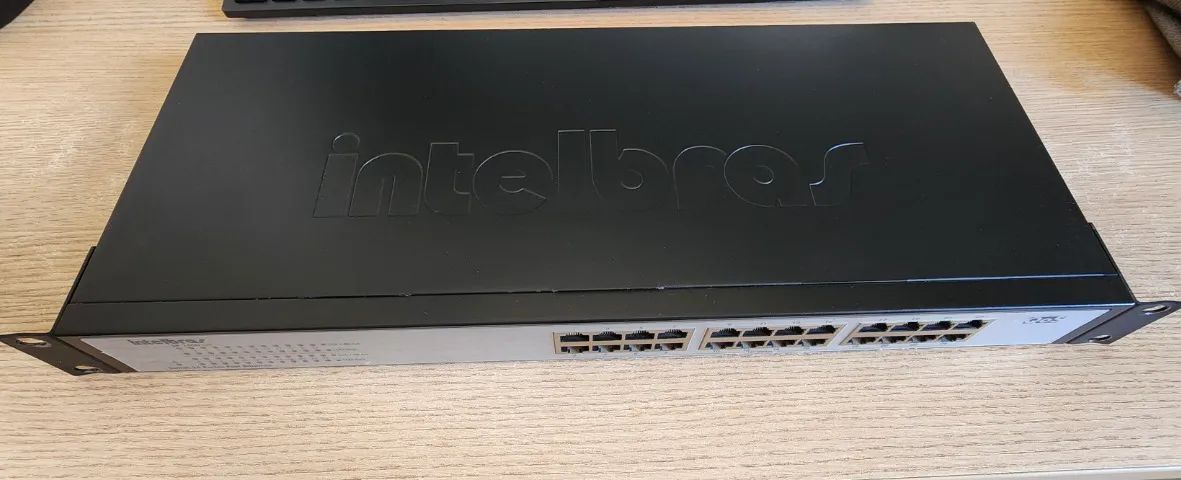 Switch 24 Portas Fast Ethernet Intelbras Sf 2400 Qr 10/100 - Foto 4