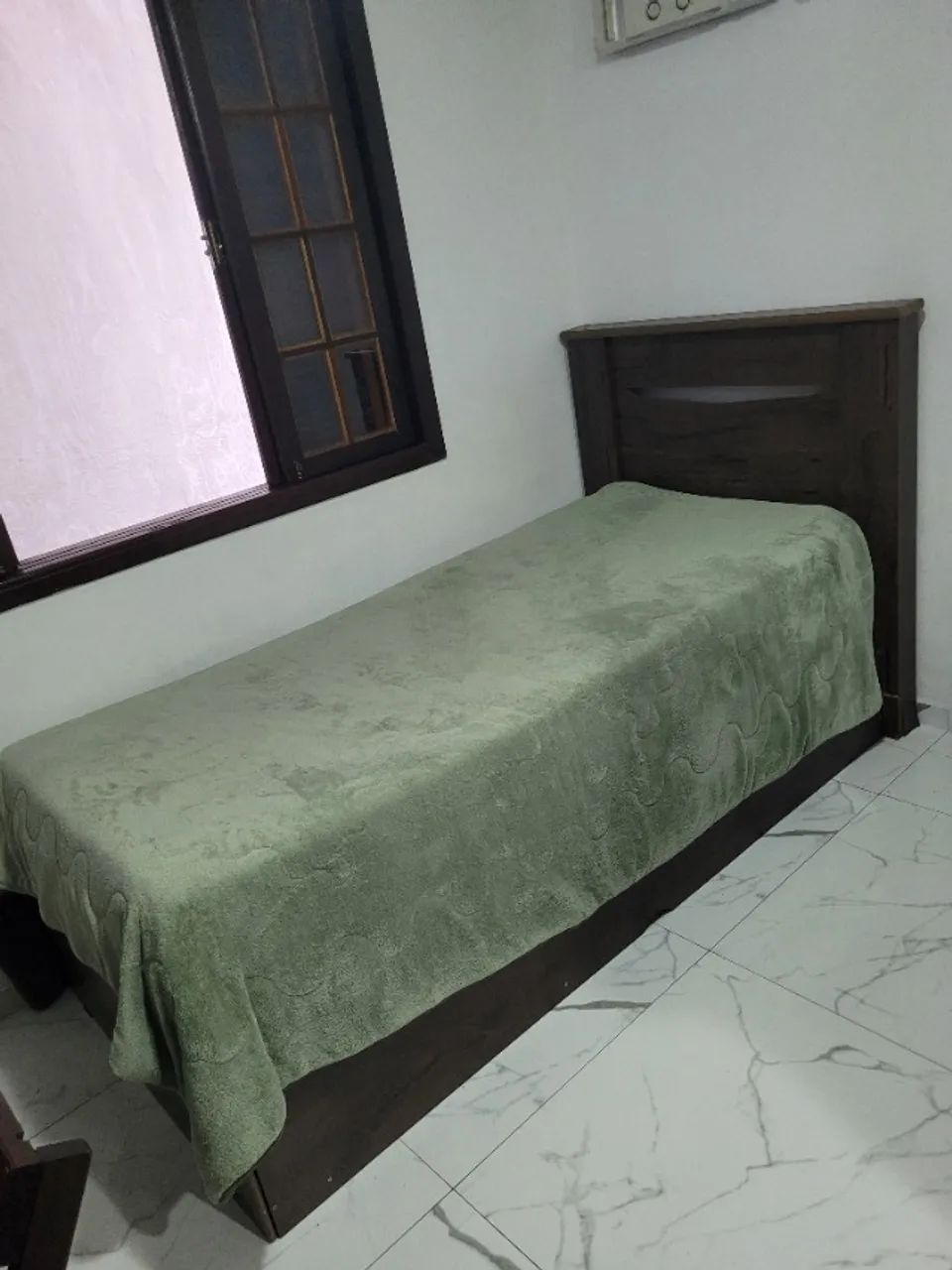 Guarda-roupas e cama - Foto 4