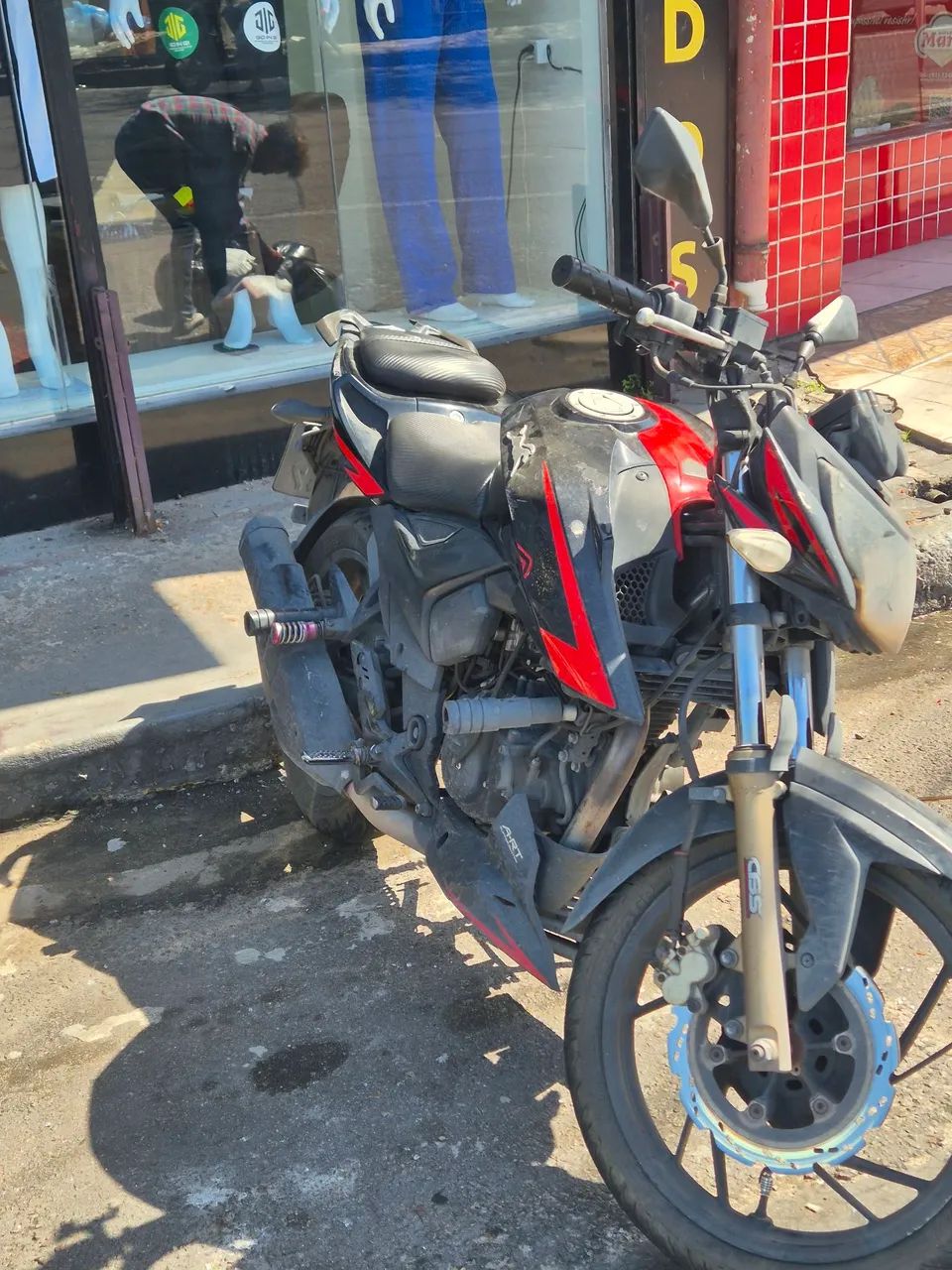 APACHE RTR 200 VENDO OU TROCO - Foto 2