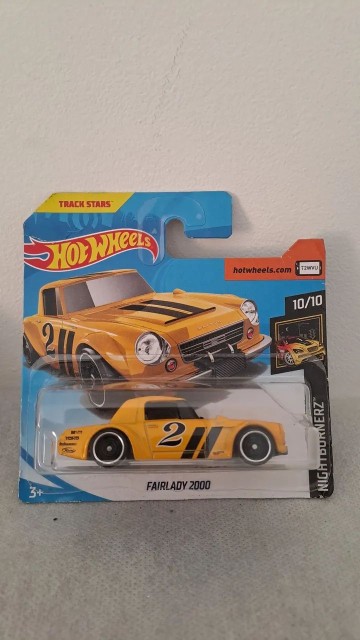 MOBILE TOY * MT 4 Nissan Datsun Fairlady 2000 Hot Wheels Lacrados MOBILE TOY * MT 4 Nissan Datsun Fairlady 2000 Hot Wheels Lacrados