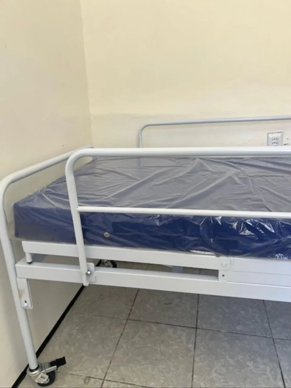Anuncio de cama hospitalar - Foto 2