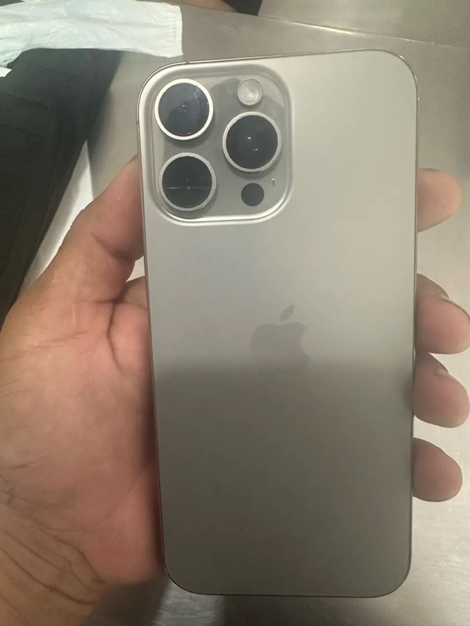 iPhone 16 pro Max  - Foto 2