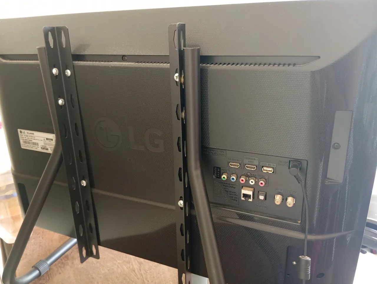 TV LG 32' polegadas + suporte  - Foto 3