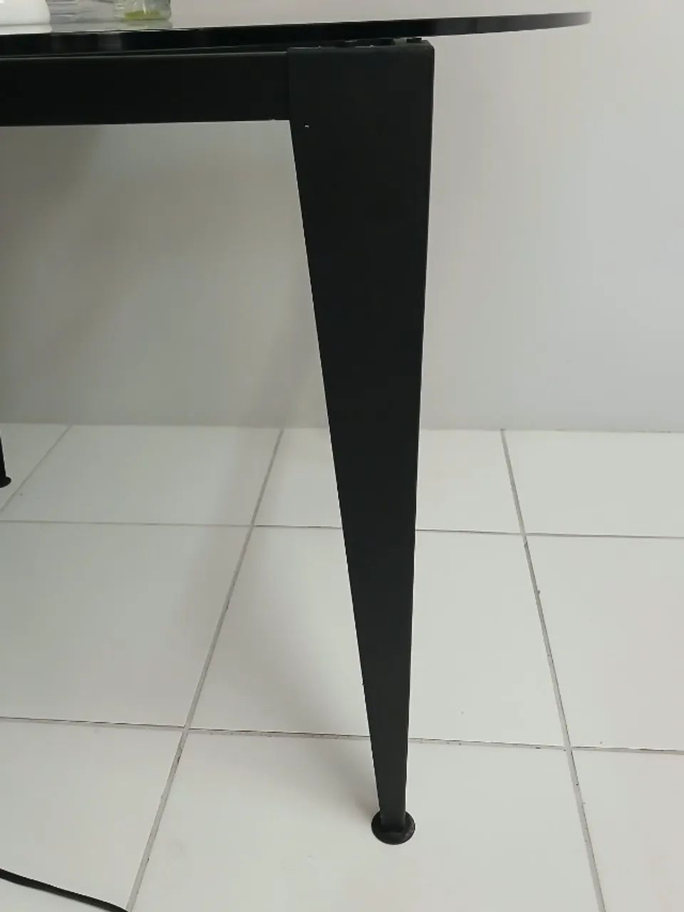 MESA COM TAMPA DE VIDRO - Foto 3
