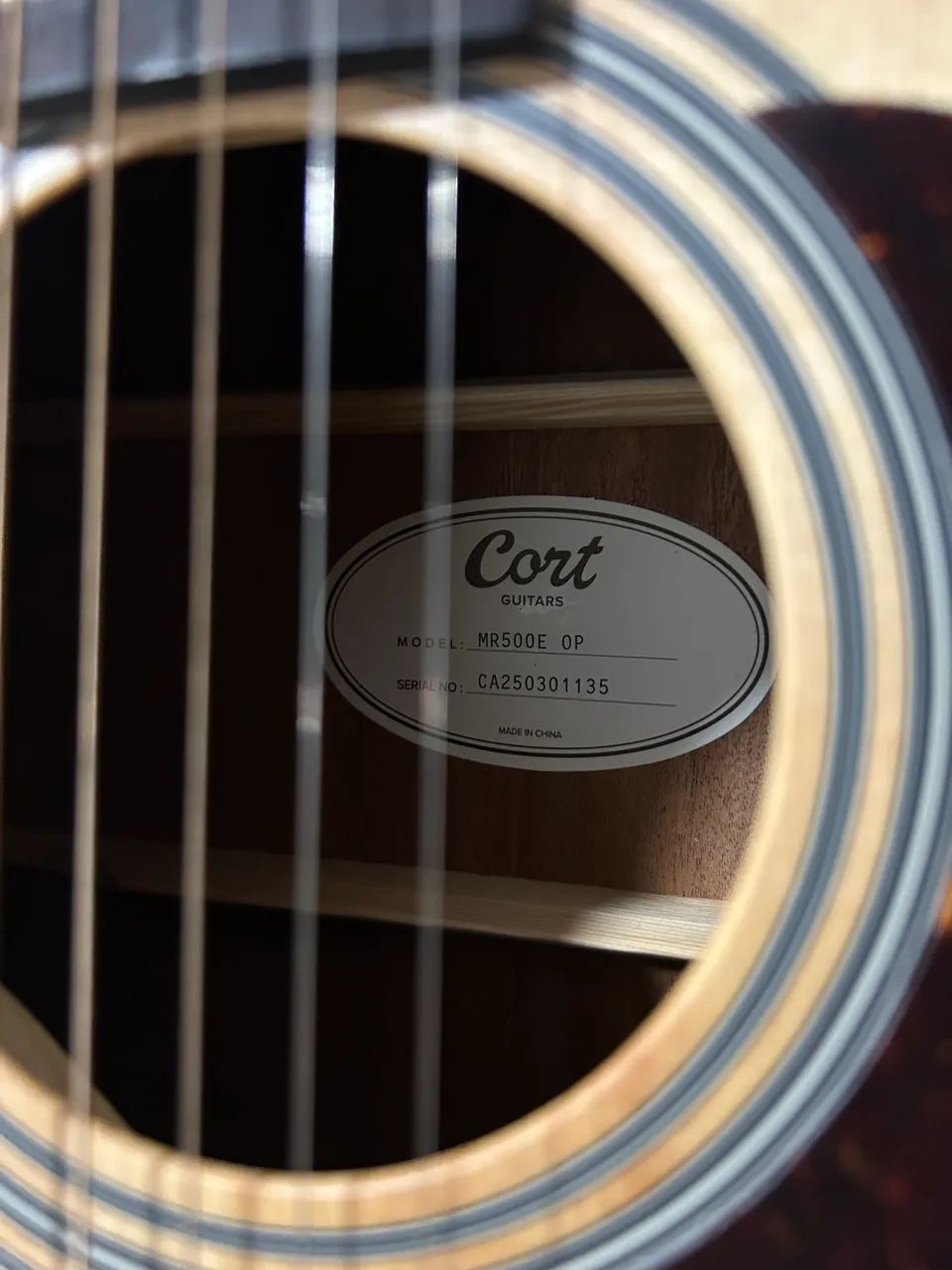 Vendo violão Cort MR500E OP (eletroacústico). - Foto 5