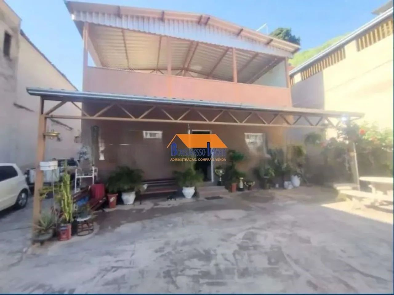 casa de 3 quartos bairro Santo Andre em belo Horizonte