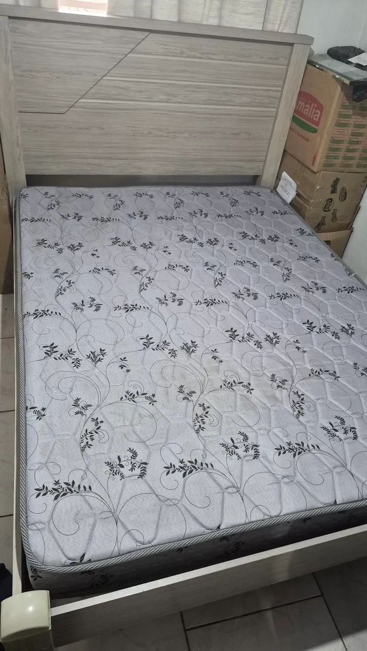 Cama de casal com colchão  - Foto 2