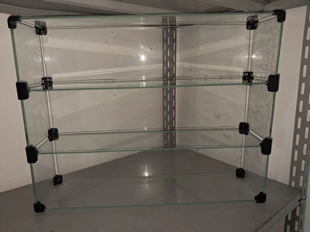 Expositor modular para lojas